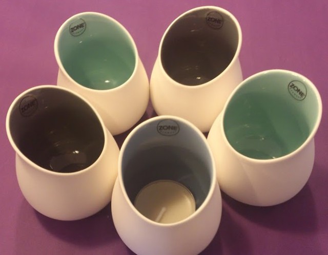 These beautiful tealight holders by Danish Zone is a perfect little gift or treat